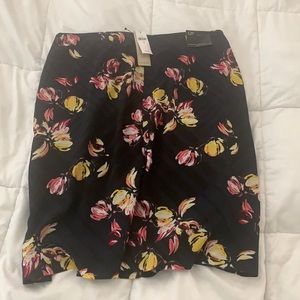 Adorable Banana Republic skirt. Brand new!